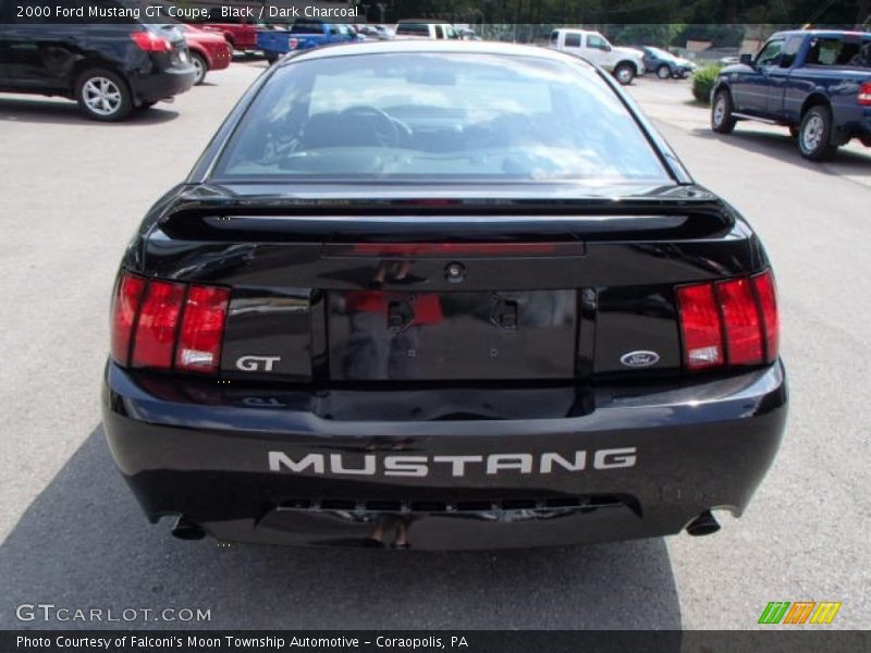 Black / Dark Charcoal 2000 Ford Mustang GT Coupe