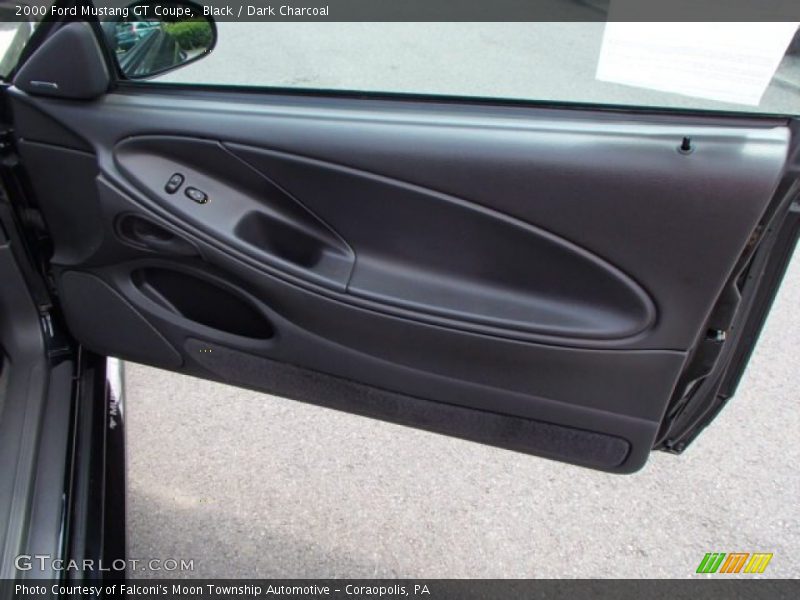 Black / Dark Charcoal 2000 Ford Mustang GT Coupe