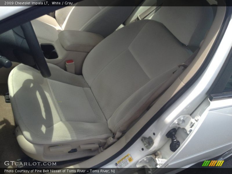 White / Gray 2009 Chevrolet Impala LT
