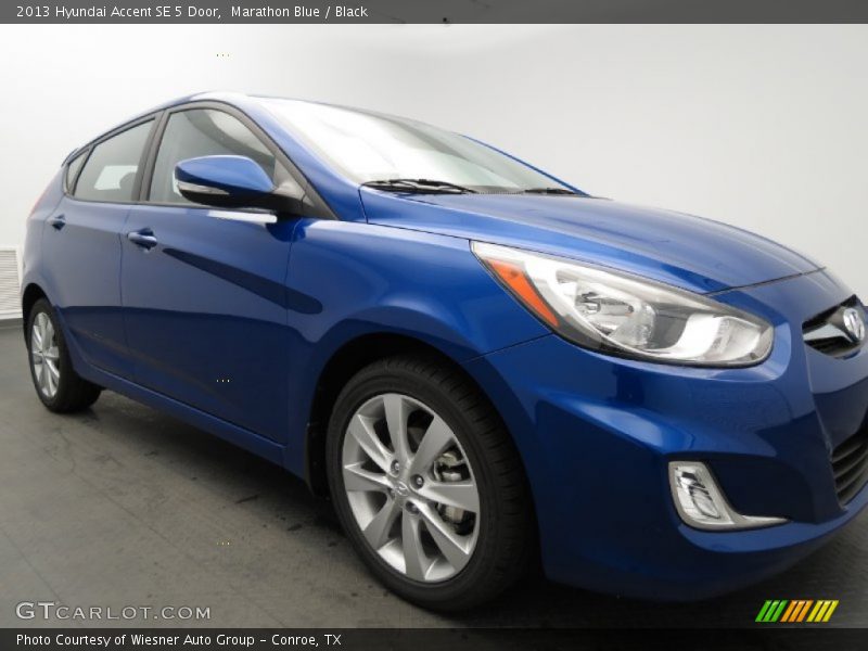 Marathon Blue / Black 2013 Hyundai Accent SE 5 Door
