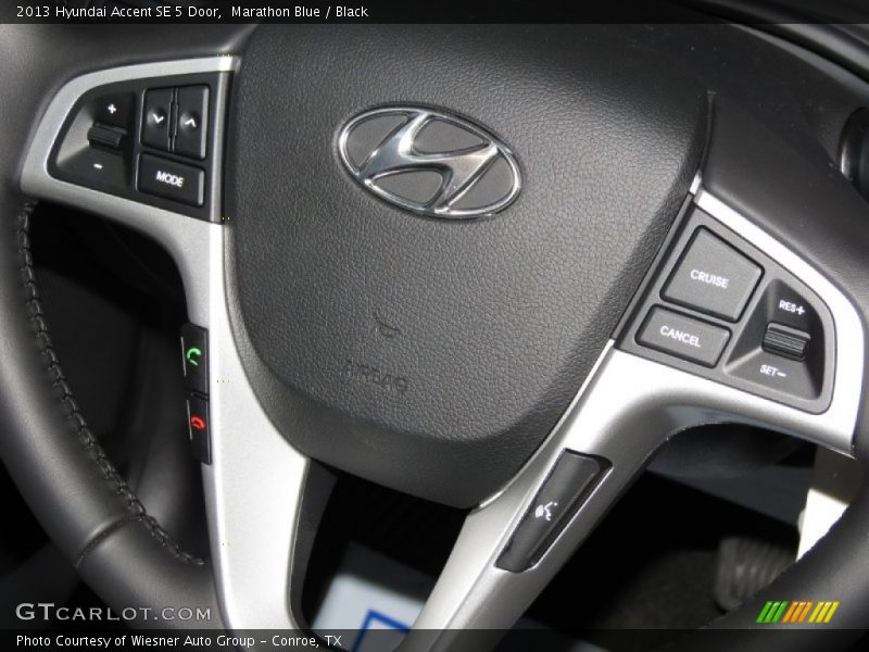 Marathon Blue / Black 2013 Hyundai Accent SE 5 Door