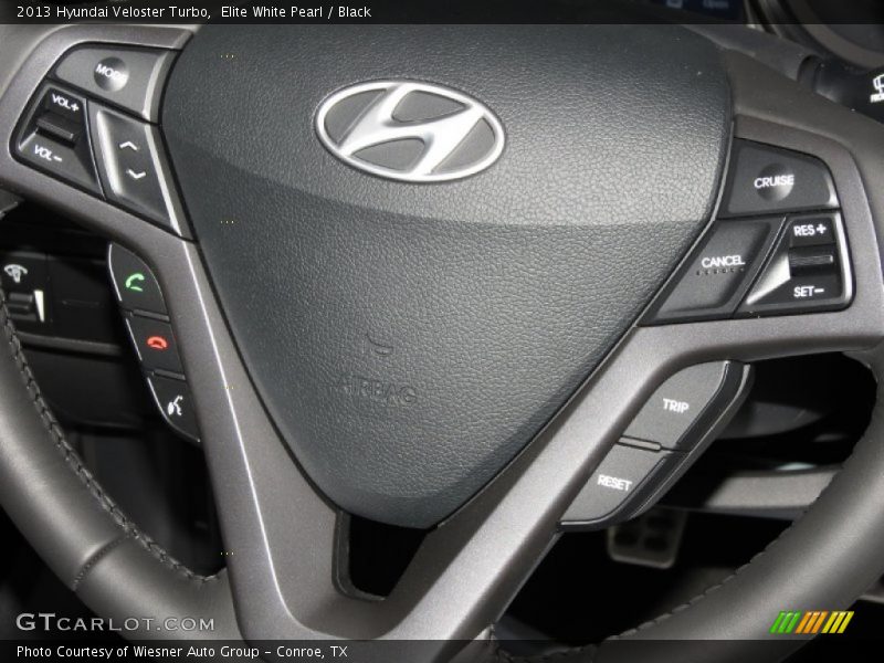 Elite White Pearl / Black 2013 Hyundai Veloster Turbo