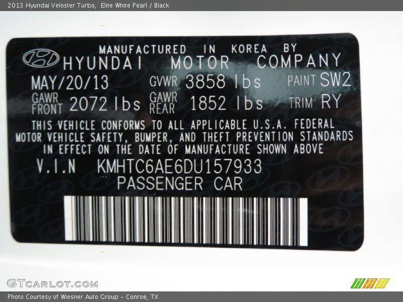 Elite White Pearl / Black 2013 Hyundai Veloster Turbo