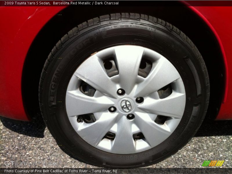Barcelona Red Metallic / Dark Charcoal 2009 Toyota Yaris S Sedan