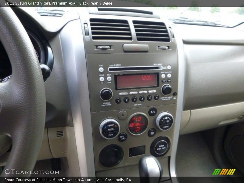 Black Pearl / Beige 2011 Suzuki Grand Vitara Premium 4x4