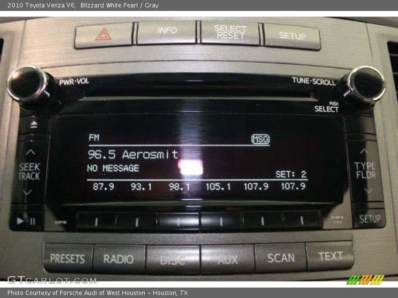 Blizzard White Pearl / Gray 2010 Toyota Venza V6