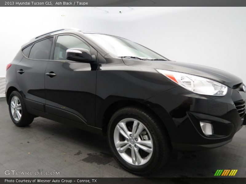 Ash Black / Taupe 2013 Hyundai Tucson GLS