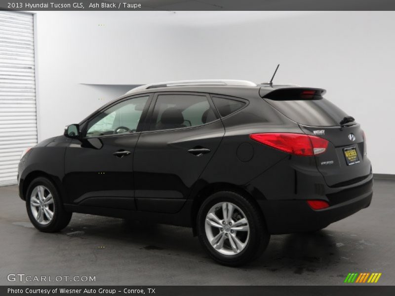Ash Black / Taupe 2013 Hyundai Tucson GLS