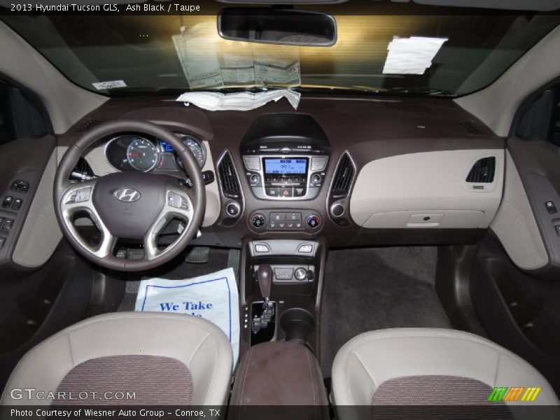 Ash Black / Taupe 2013 Hyundai Tucson GLS