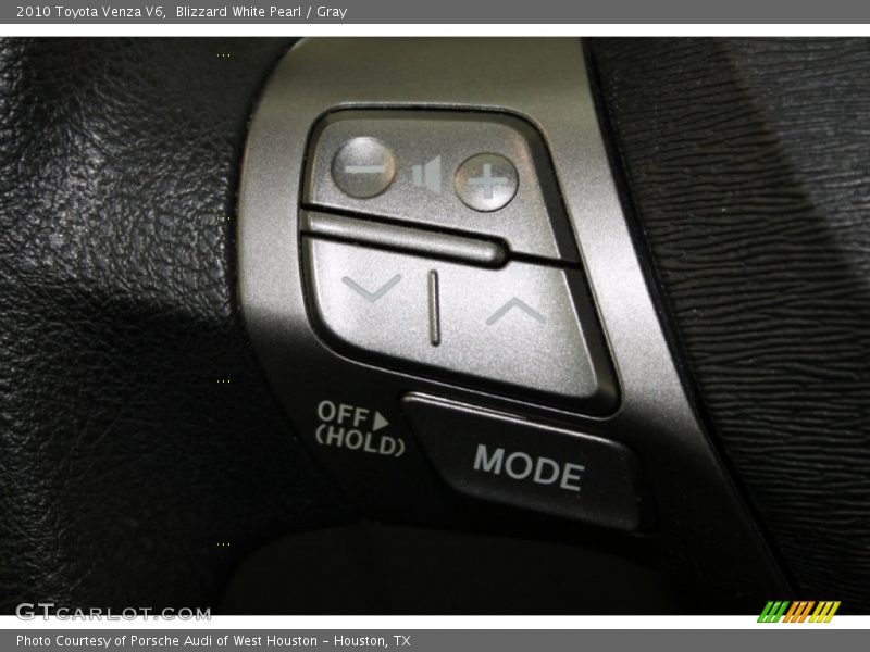 Blizzard White Pearl / Gray 2010 Toyota Venza V6