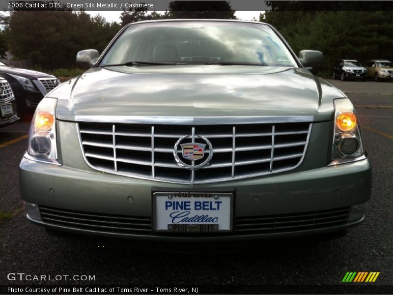 Green Silk Metallic / Cashmere 2006 Cadillac DTS