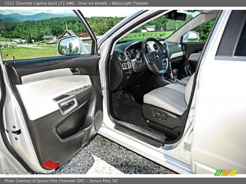 Silver Ice Metallic / Black/Light Titanium 2012 Chevrolet Captiva Sport LTZ AWD