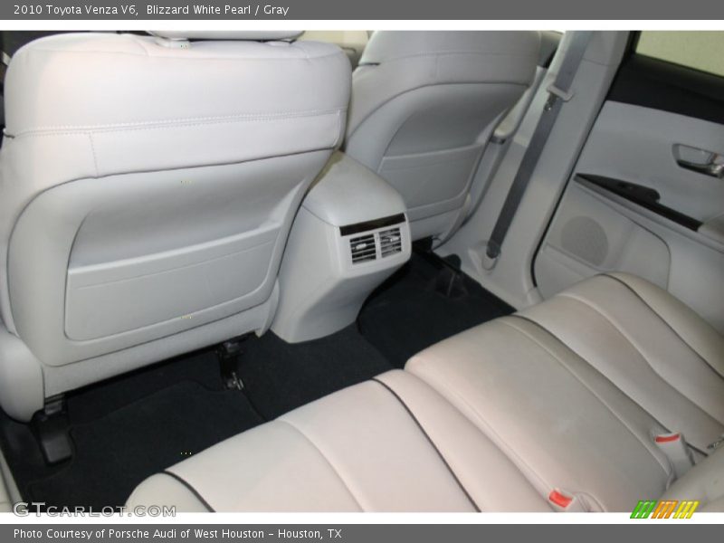 Blizzard White Pearl / Gray 2010 Toyota Venza V6