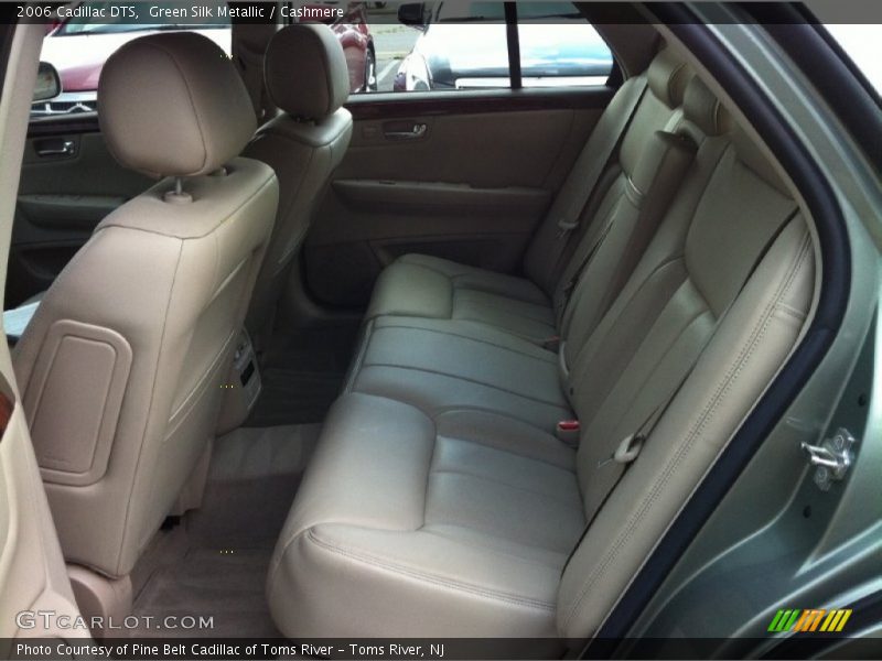 Green Silk Metallic / Cashmere 2006 Cadillac DTS
