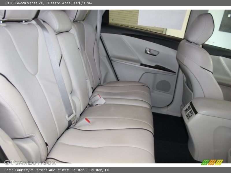 Blizzard White Pearl / Gray 2010 Toyota Venza V6