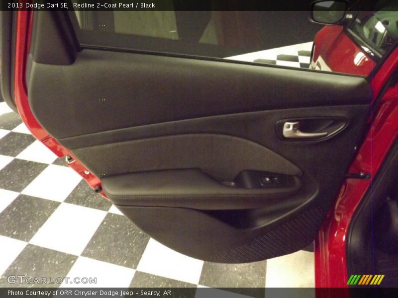Redline 2-Coat Pearl / Black 2013 Dodge Dart SE