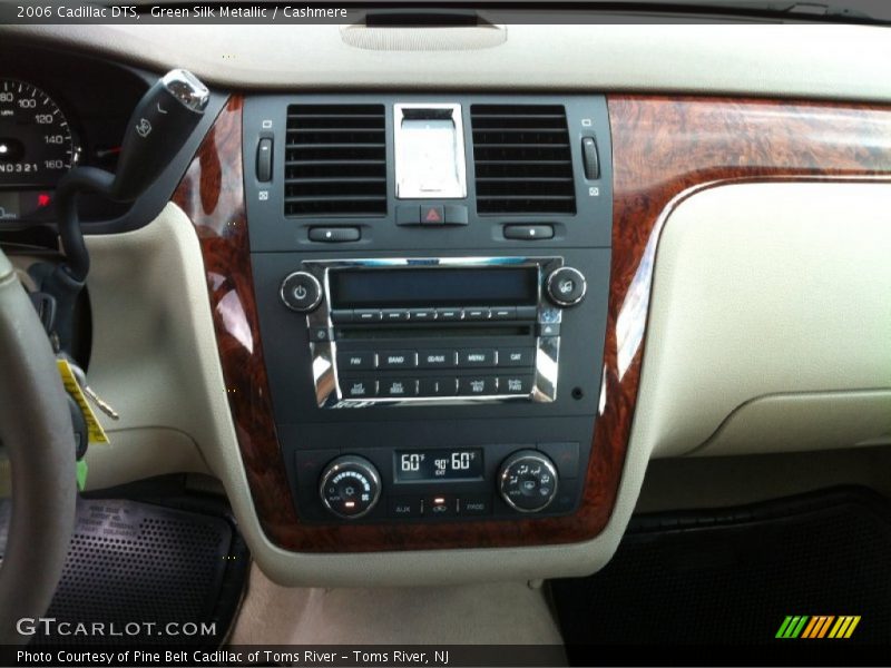 Green Silk Metallic / Cashmere 2006 Cadillac DTS