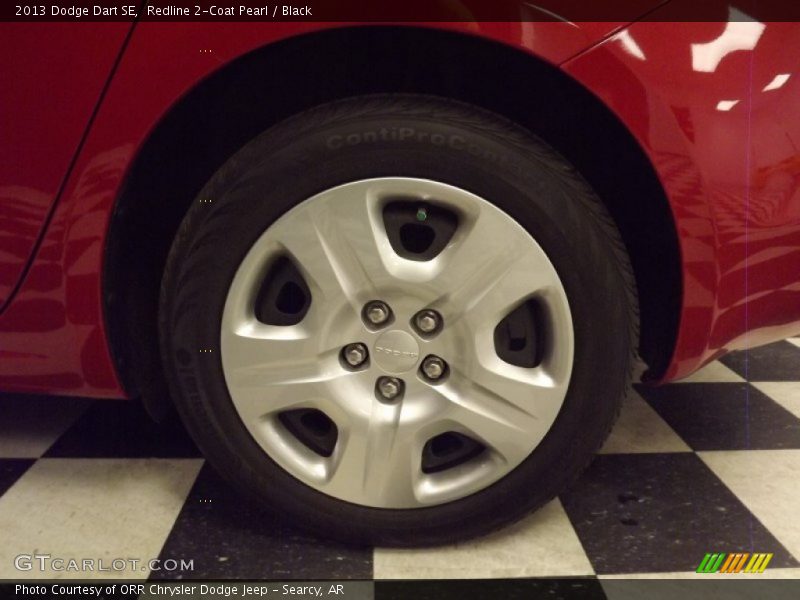 Redline 2-Coat Pearl / Black 2013 Dodge Dart SE