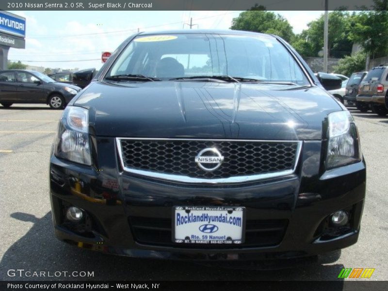 Super Black / Charcoal 2010 Nissan Sentra 2.0 SR