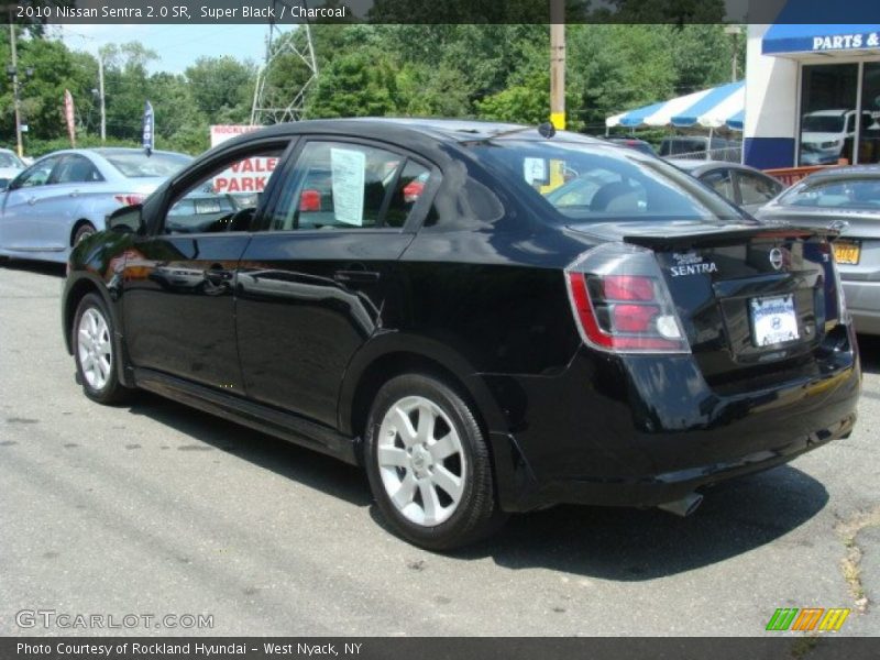 Super Black / Charcoal 2010 Nissan Sentra 2.0 SR