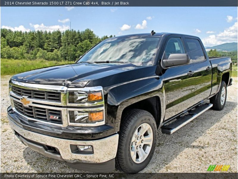 Front 3/4 View of 2014 Silverado 1500 LT Z71 Crew Cab 4x4