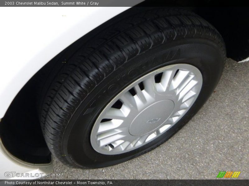 Summit White / Gray 2003 Chevrolet Malibu Sedan