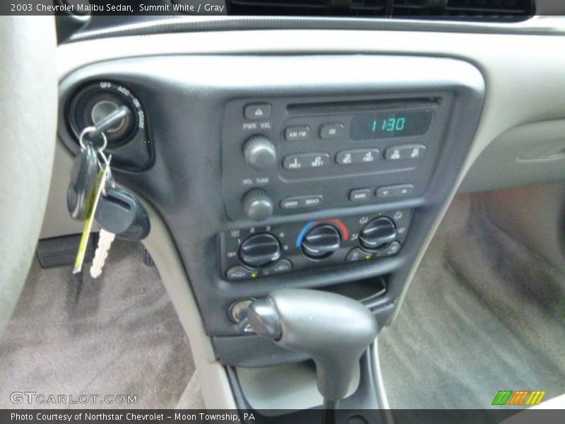 Summit White / Gray 2003 Chevrolet Malibu Sedan
