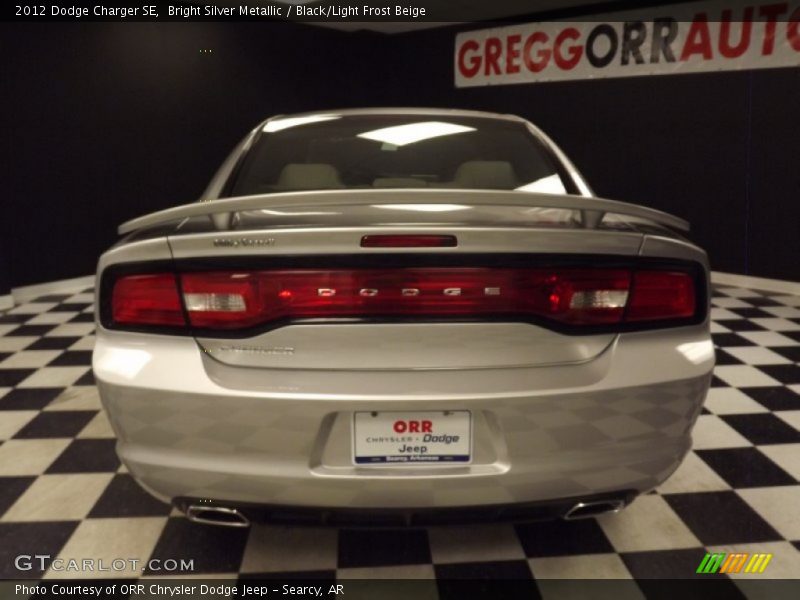 Bright Silver Metallic / Black/Light Frost Beige 2012 Dodge Charger SE