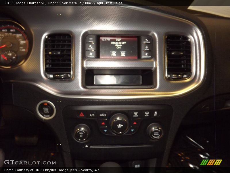 Bright Silver Metallic / Black/Light Frost Beige 2012 Dodge Charger SE