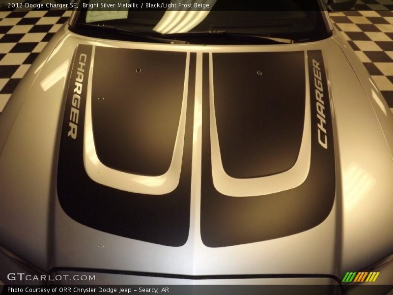 Bright Silver Metallic / Black/Light Frost Beige 2012 Dodge Charger SE