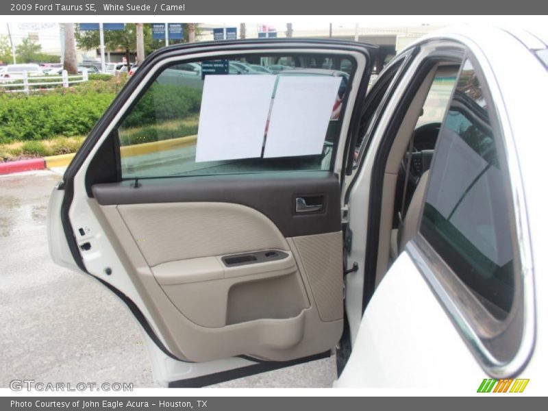 White Suede / Camel 2009 Ford Taurus SE