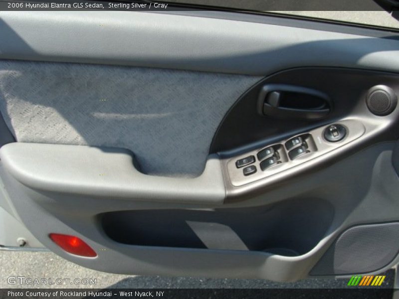 Sterling Silver / Gray 2006 Hyundai Elantra GLS Sedan