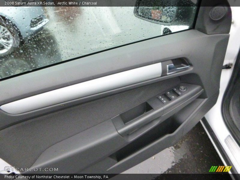 Arctic White / Charcoal 2008 Saturn Astra XR Sedan