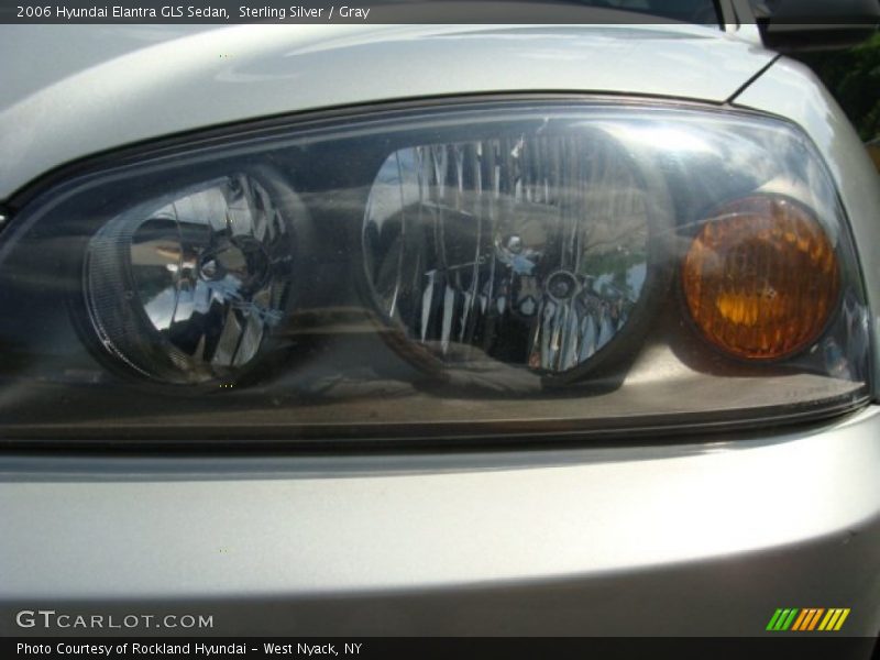 Sterling Silver / Gray 2006 Hyundai Elantra GLS Sedan