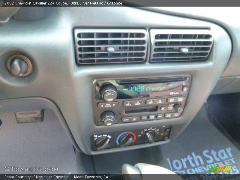 Ultra Silver Metallic / Graphite 2002 Chevrolet Cavalier Z24 Coupe