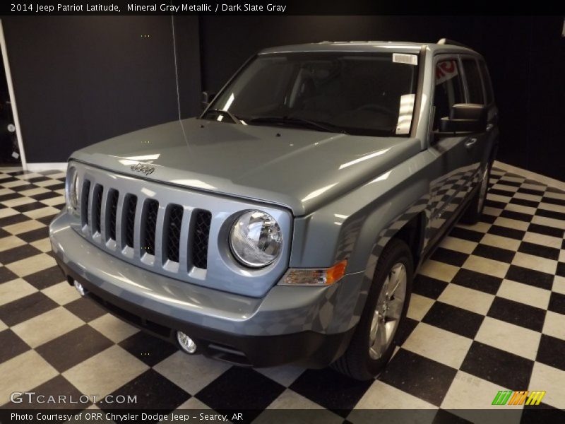 Mineral Gray Metallic / Dark Slate Gray 2014 Jeep Patriot Latitude