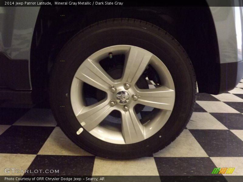 Mineral Gray Metallic / Dark Slate Gray 2014 Jeep Patriot Latitude