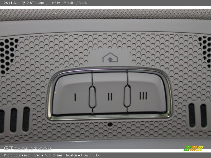 Ice Silver Metallic / Black 2011 Audi Q5 2.0T quattro