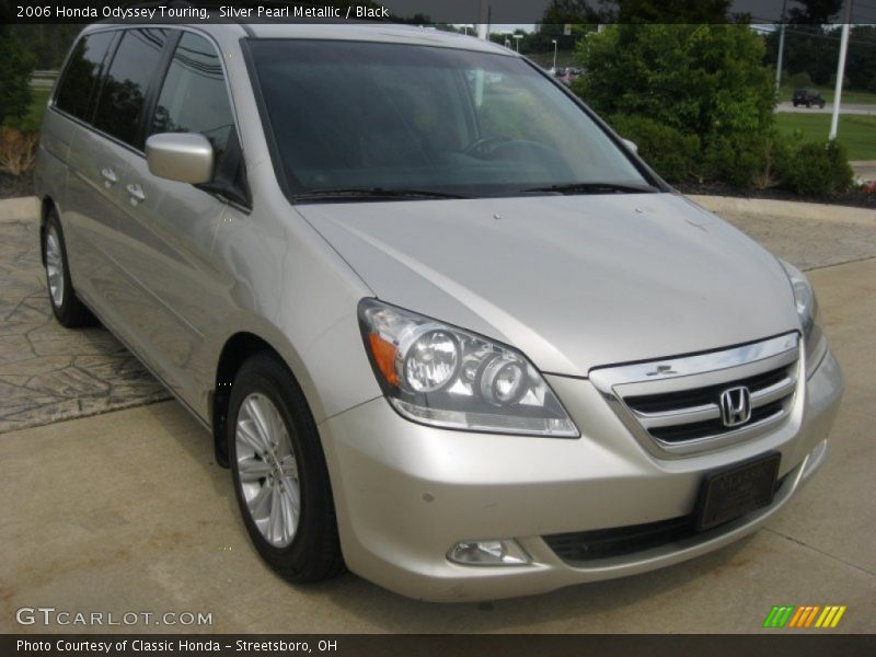 Silver Pearl Metallic / Black 2006 Honda Odyssey Touring