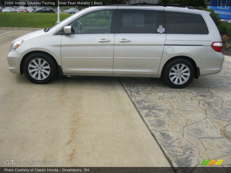 Silver Pearl Metallic / Black 2006 Honda Odyssey Touring