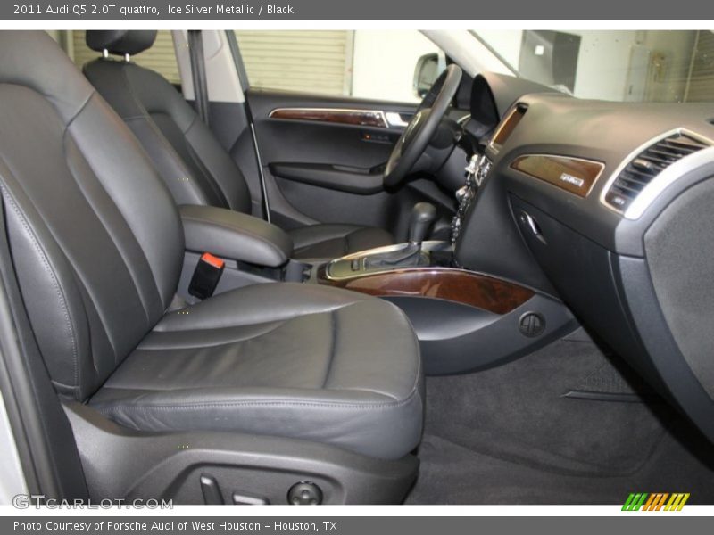 Ice Silver Metallic / Black 2011 Audi Q5 2.0T quattro