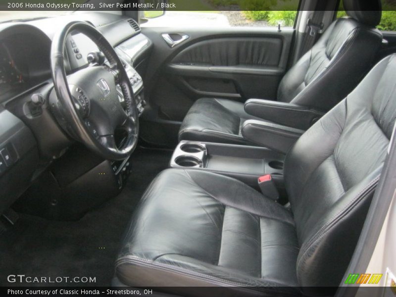 Silver Pearl Metallic / Black 2006 Honda Odyssey Touring