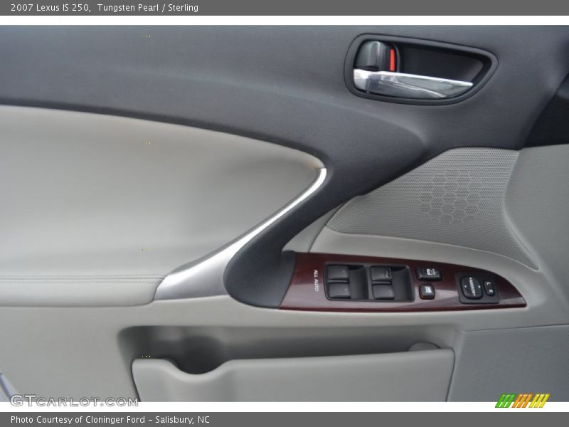 Tungsten Pearl / Sterling 2007 Lexus IS 250