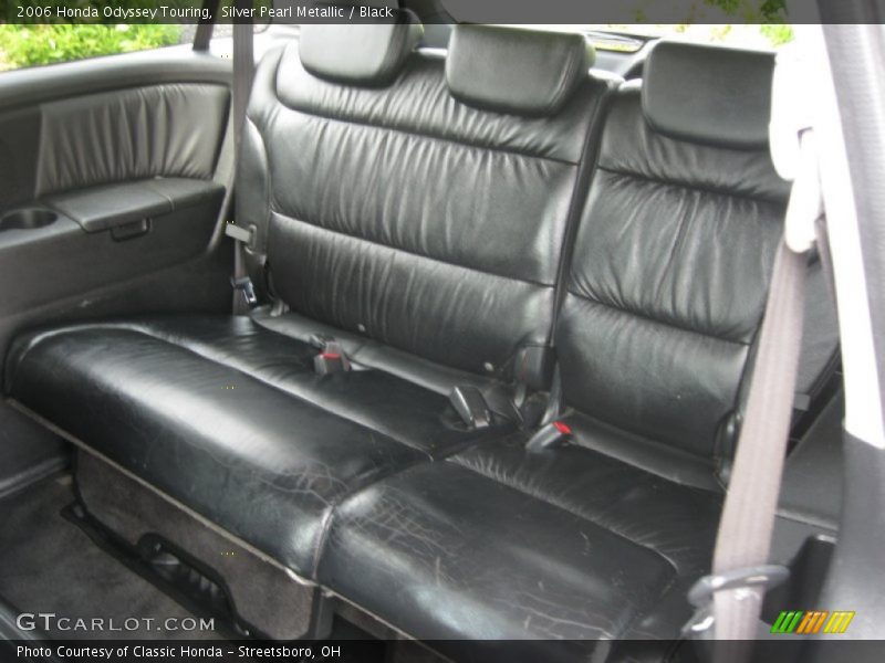 Silver Pearl Metallic / Black 2006 Honda Odyssey Touring