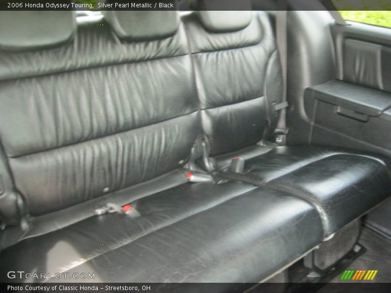 Silver Pearl Metallic / Black 2006 Honda Odyssey Touring