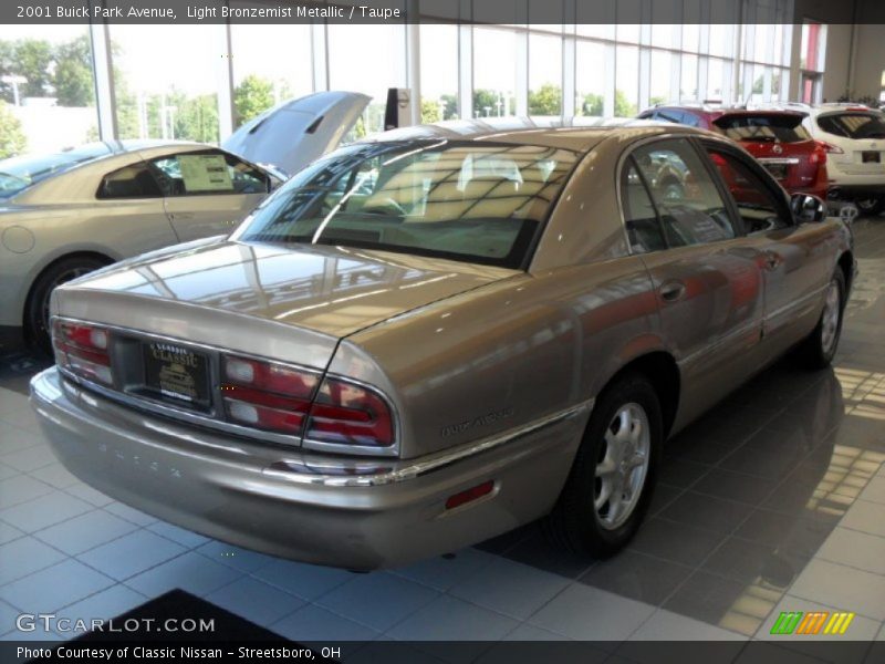 Light Bronzemist Metallic / Taupe 2001 Buick Park Avenue