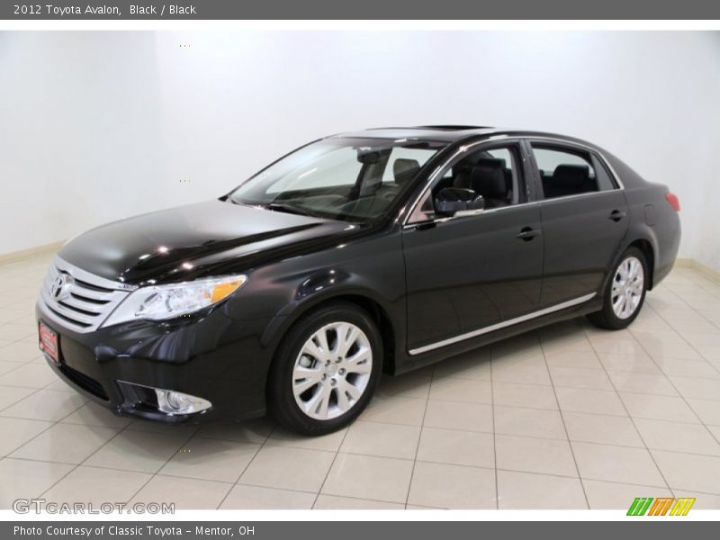 Black / Black 2012 Toyota Avalon