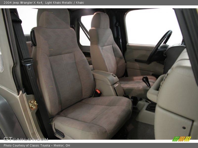 Light Khaki Metallic / Khaki 2004 Jeep Wrangler X 4x4
