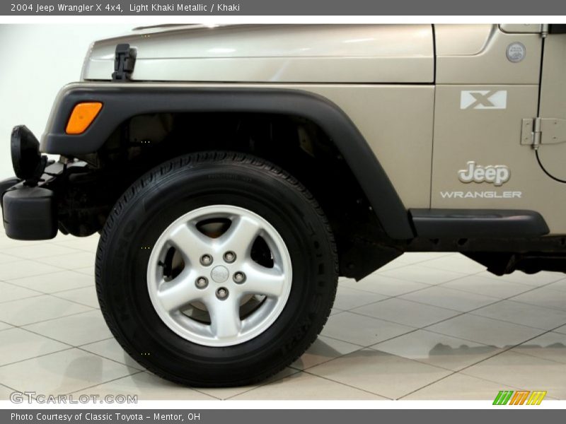Light Khaki Metallic / Khaki 2004 Jeep Wrangler X 4x4