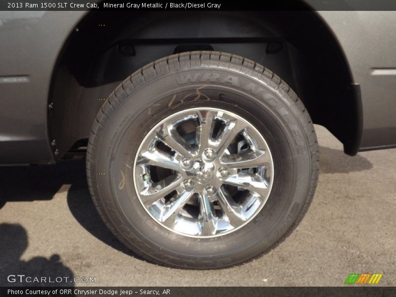 Mineral Gray Metallic / Black/Diesel Gray 2013 Ram 1500 SLT Crew Cab